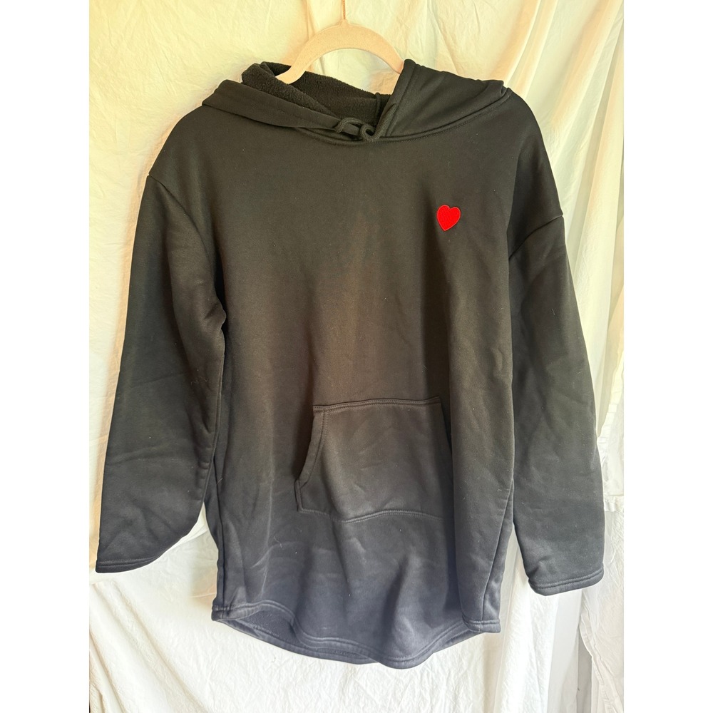 SHEIN Black Longline Fleece Hoodie Red Heart‎ Patch Kangaroo Pocket Womens Large